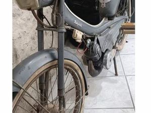 MOBYLETTE AV 44 DE 1960