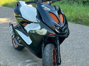 YAMAHA AEROX R 70 CCM (TAUSCH MÖGLICH)