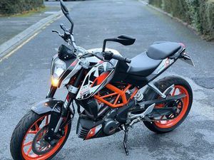 KTM 390 DUKE A2