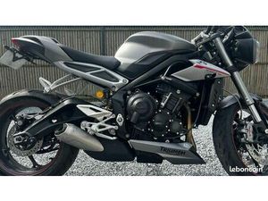 STREET TRIPLE RS 765 (2017)