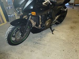 KAWASAKI Z750 S 2005 23500 KM