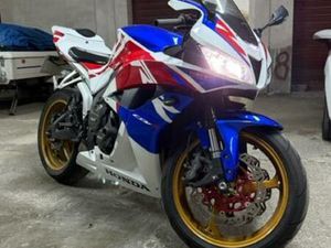 HONDA - CBR 600RR 2008 LIMITADA