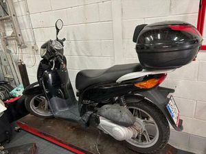 HONDA - SCOOPY SH 150