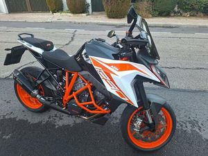 KTM - 1290 SUPER DUKE GT