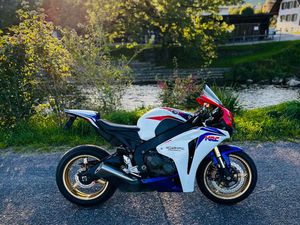 CBR 1000 RR FIREBLADE