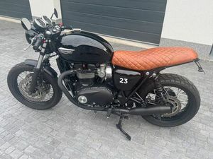 TRIUMPH BONNEVILLE T120 BLACK