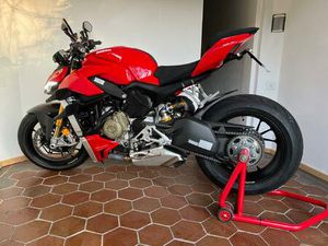 DUCATI STREETFIGHTER V4S 1103 NAKED PETROL MANUAL EURO 5 (208 PS) 1103 CC