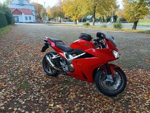 HONDA VFR 800F RC 79