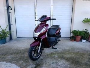 SCOOTER PEUGEOT KISBEE 4T
