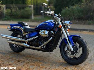 SUZUKI INTRUDER