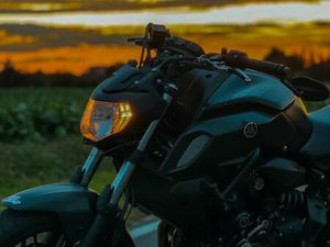 YAMAHA MT 07