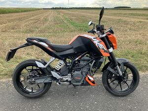 KTM DUKE 125 ABS 2016 A1