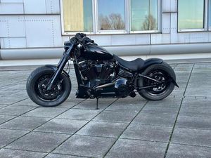 HARLEY-DAVIDSON FAT BOB 114&#034;◊,AIRRIDE, JEKILL & HYDE, DARK PARTS