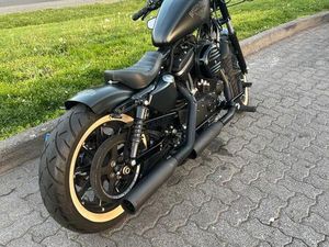 HARLEY DAVIDSON SPORTSTER 883