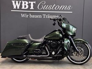 HARLEY DAVIDSON STREET GLIDE, BENTLEY GRÜN, 21“, AIR-RIDE, JEKILL