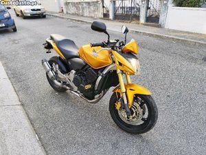 YAMAHA XT600