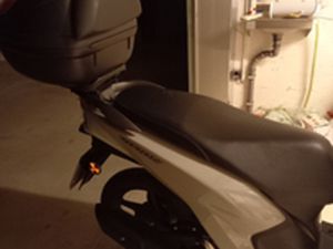 SCOOTER HONDA VISION COME NUOVO. COLORE GRIGIO