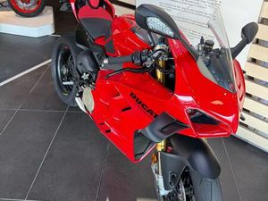 DUCATI PANIGALE V4S