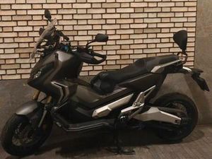 ② HONDA X-ADV 750 CC