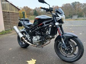 HYOSUNG 650 GT