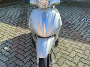 SCOOTER BEVERLI 350
