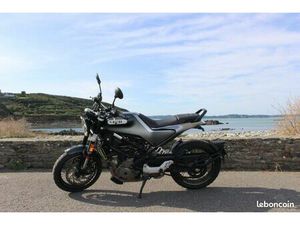 HUSQVARNA SVARTPILEN 401