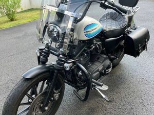 HARLEY SPORTSTER 883