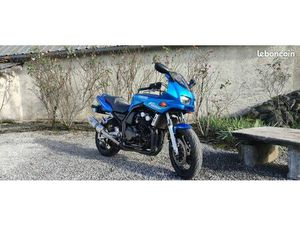 YAMAHA 600 FAZER