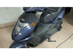 VENDO MALAGUTI F18 WARRIOR 125 (2000 - 01) USATA A ALME' (CODICE 9890545) - MOTO.IT