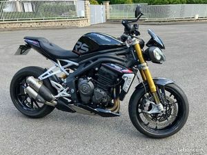 A VENDRE TRIUMPH SPEED TRIPLE RS1200