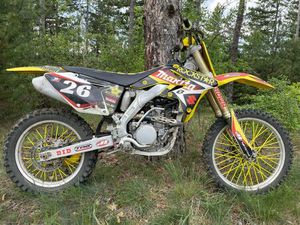 RMZ 250 2012 ГОДИНА ГР. БРЕЗНИК