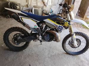 HUSQVARNA TE 300 CABECEIRAS DE BASTO