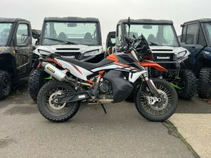 2022 KTM ADVENTURE 890 R