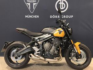 TRIUMPH TRIDENT 660 *KURVENAUSKLANG*