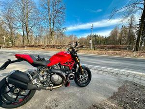DUCATI MONSTER 1200 S