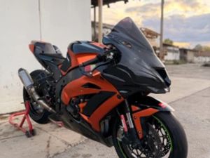 KAWASAKI ZXR ZX10R