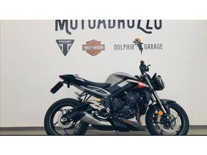 VENDO TRIUMPH STREET TRIPLE 765 RS (2023 - 25) USATA A PESCARA (CODICE 9890172) - MOTO.IT