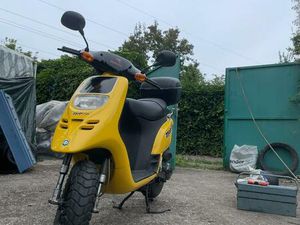 PIAGGIO TPH 50 MIT TOPCASE