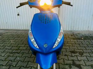 PIAGGIO ZIP 45 KMH.