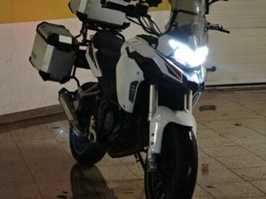 BENELLI TRK 251 BRANCA SÃO DOMINGOS DE RANA