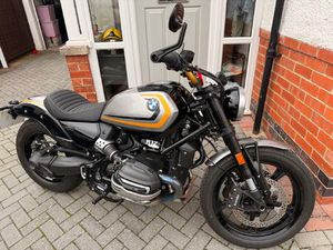 BMW R 12 1200 CUSTOM CRUISER PETROL CLAW-SHIFTED CARDAN EURO 5 (95 PS) 1170 CC