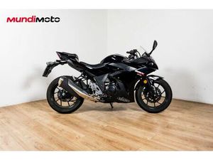SUZUKI GSX 250 R ABS