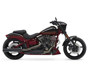 2017 CVO® PRO STREET BREAKOUT®