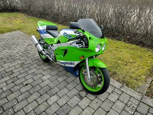KAWASAKI ZXR 750 R H1 ZXR