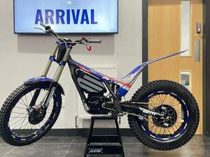 2023 EM EPURE RACE - **EXCELLENT CONDITION** - USED ELECTRIC TRIALS BIKE