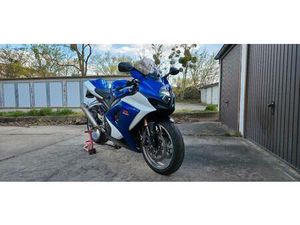SUZUKI GSXR 1000 K7