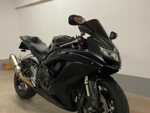 SUZUKI GSXR 600 K9