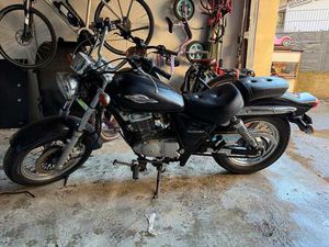 SUZUKI MARAUDER 125 GZ125