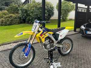 SUZUKI RMZ 250