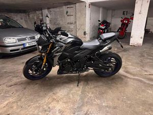 SUZUKI GSX-750 | A2 | NUR 3850KM | TÜV NEU